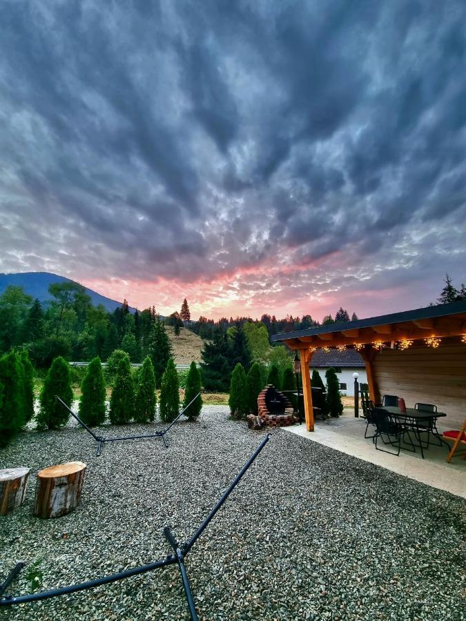 Tana Dell Lupo Villa โกลีบิตซา ภายนอก รูปภาพ